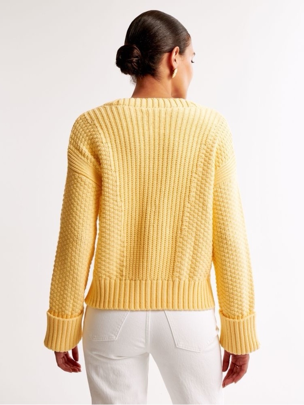 The A&F Cameron Cotton-Blend Seed Stitch Cardigan - Picture 3 of 5